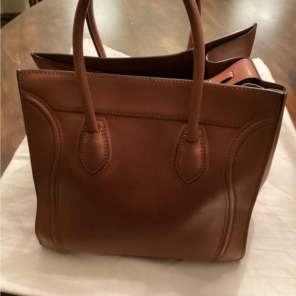 CELINE PHANTOM HANDBAG IN LUGGAGE TAN LEATHER - Picture 2 of 16